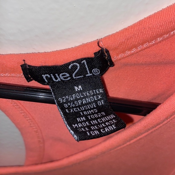 Tank Top - Picture 3 of 4